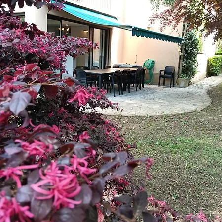 Villa Maison Ensoleillée Très Claire Avec Terrain Clos 9 Personnes