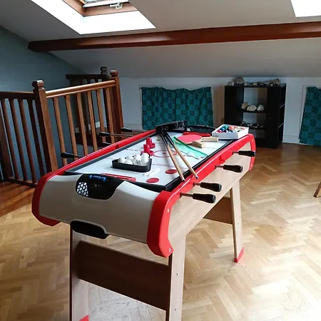 Maison Ensoleillee Tres Claire Avec Terrain Clos 9 Personnes * Saint-Girons (Ariege)